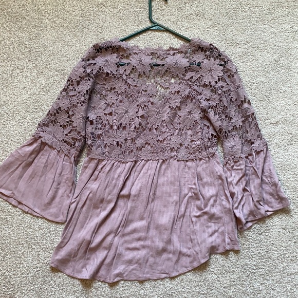 Lacey purple top!💜 - Picture 4 of 4